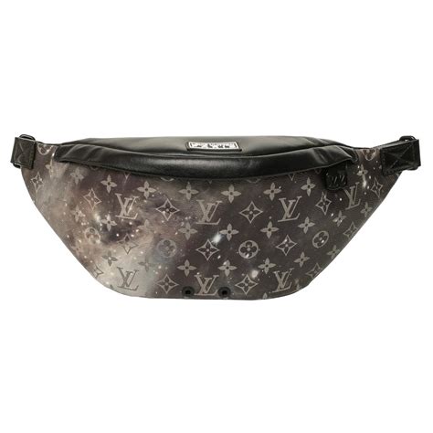 marsupio louis vuitton tarocco|louis vuitton discovery pm.